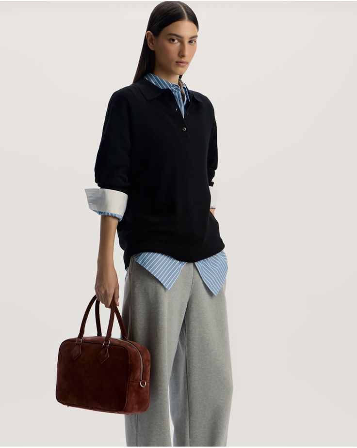 Carrye Pillow Élégance